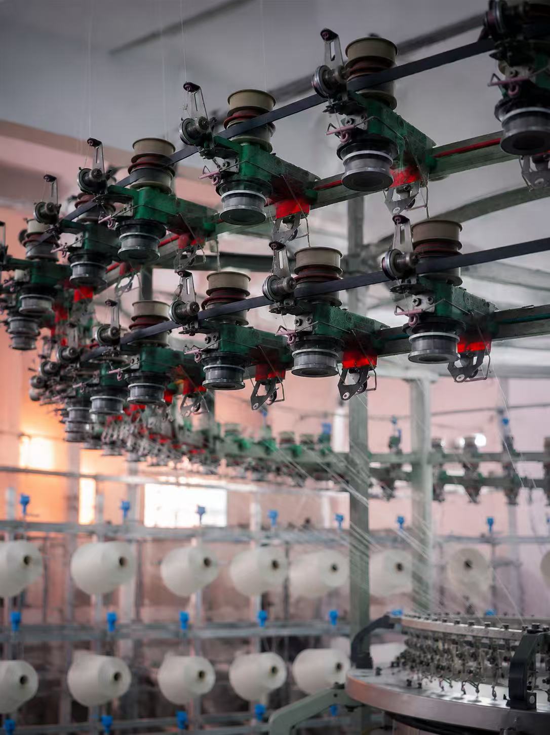 Precision yarn feeding on knitting equipment